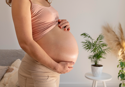COMPLETE GUIDE TO CARE FOR YOUR FACE DURING PREGNANCY